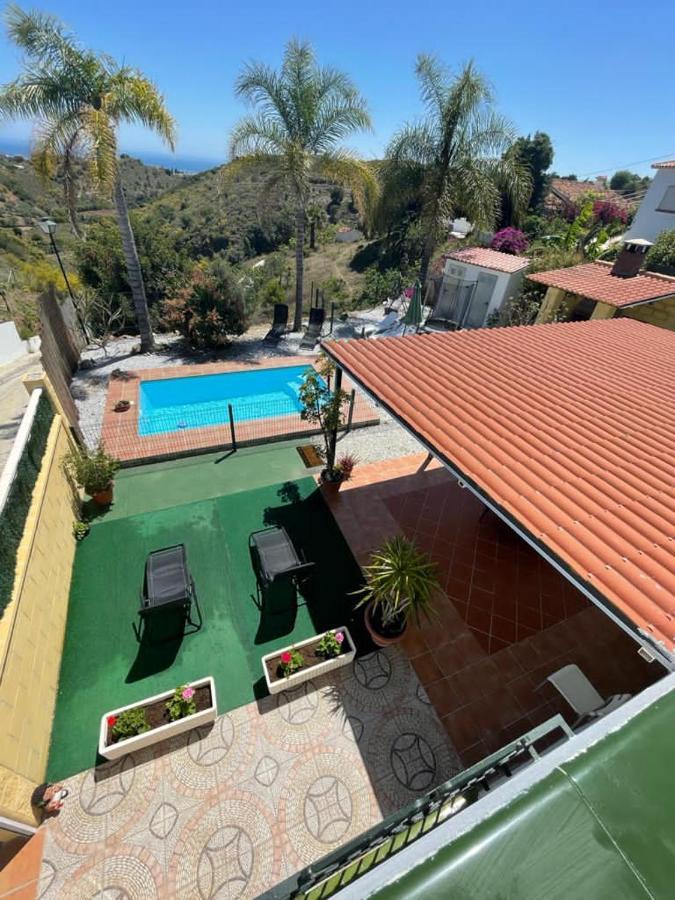 Villa La Paz Benajarafe Exterior photo